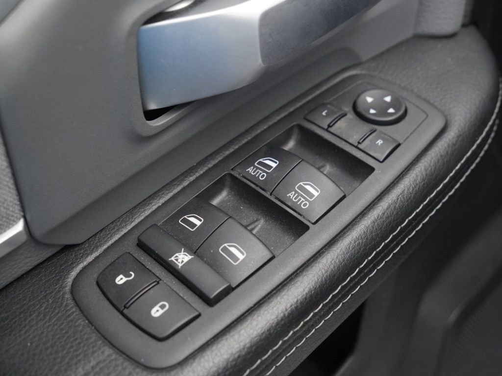 Used 2022 RAM 3500 Big Horn w/ Level C Equiment Group image 13