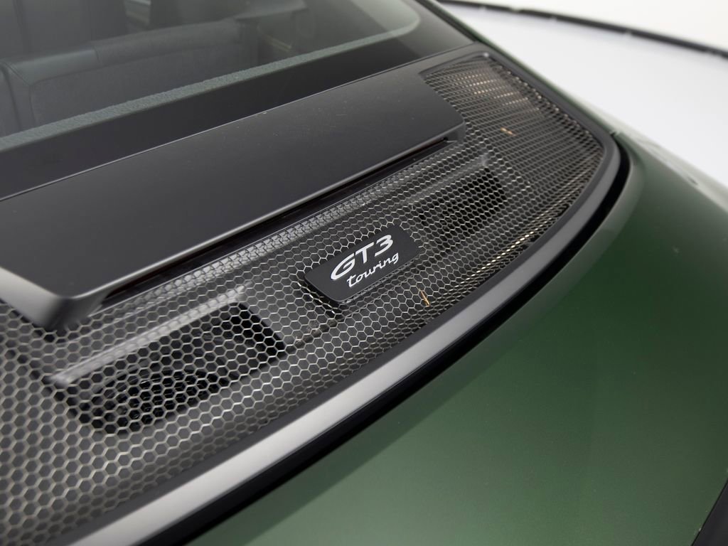 Used 2025 Porsche 911 GT3 image 45