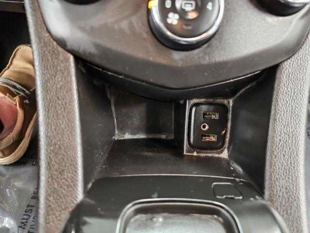 Used 2018 Chevrolet Sonic LT FWD image 16