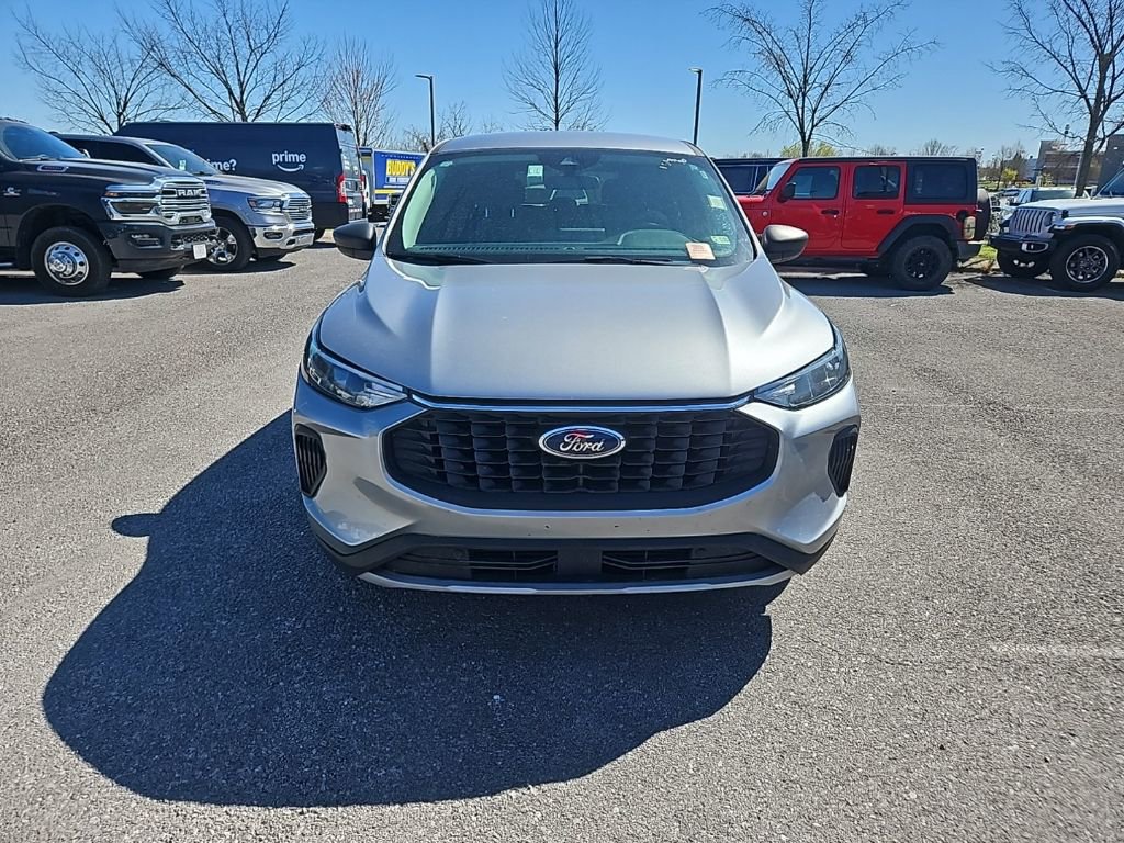 Used 2024 Ford Escape Active w/ Tech Pack #1 image 2