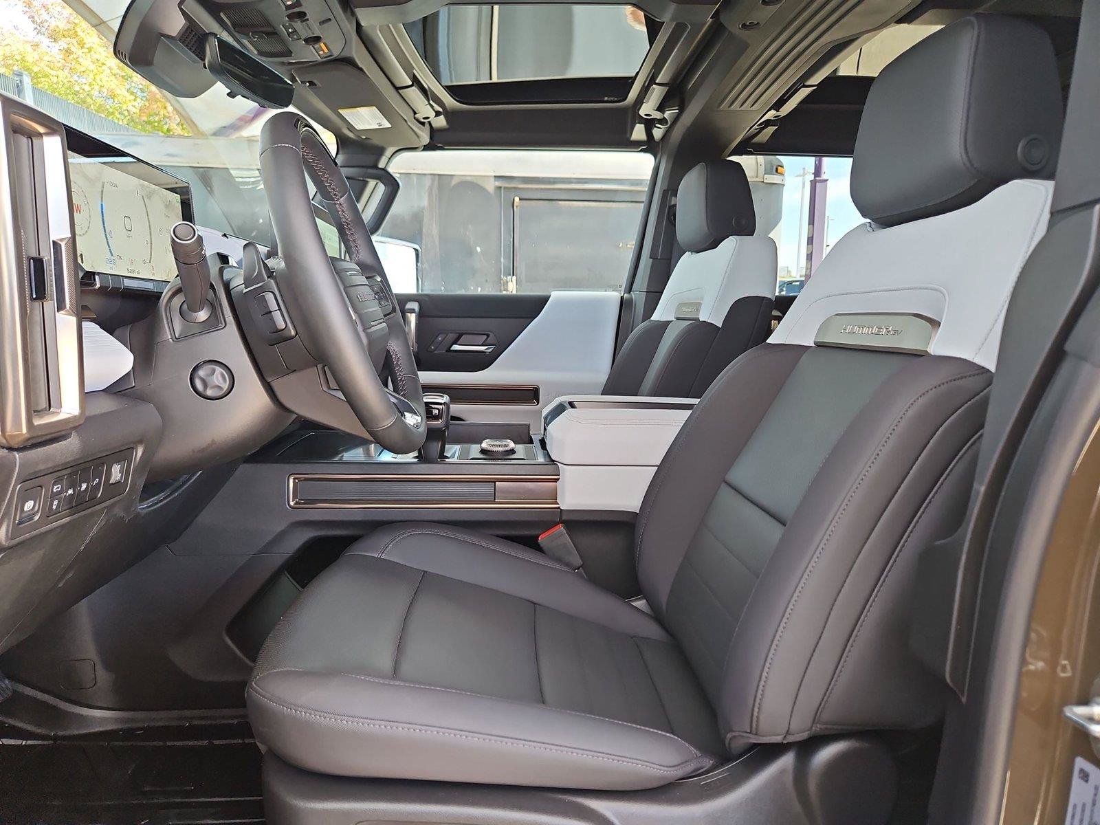Used 2025 GMC Hummer EV 3X AWD/4WD image 27