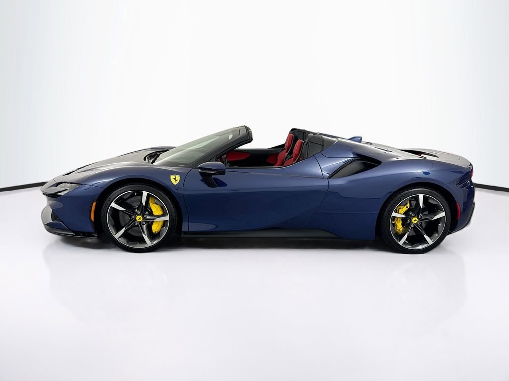 Used 2023 Ferrari SF90 Spider AWD/4WD image 8
