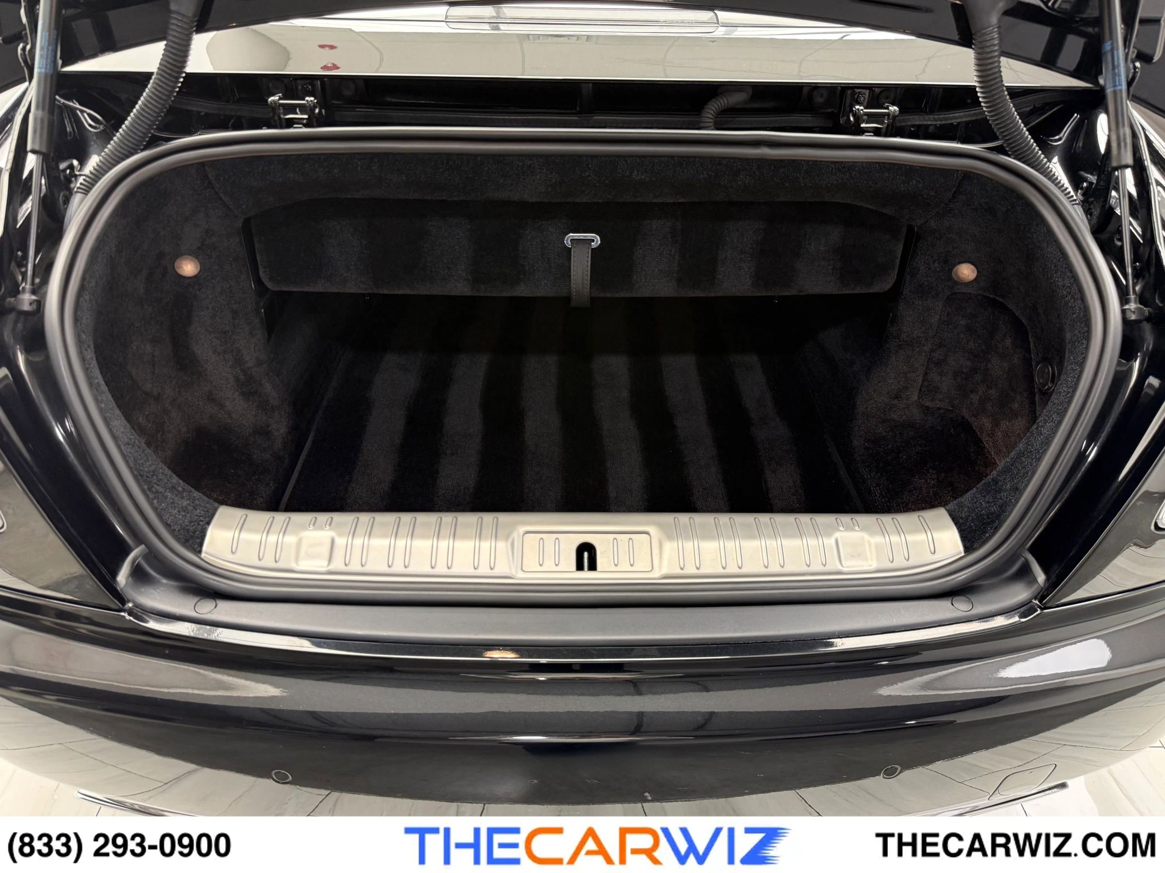 Used 2019 Rolls-Royce Dawn image 66