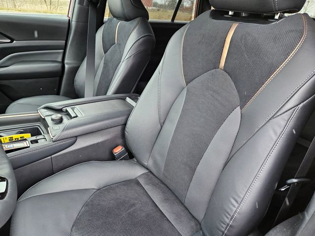 Used 2026 Toyota Grand Highlander AWD Hybrid image 10