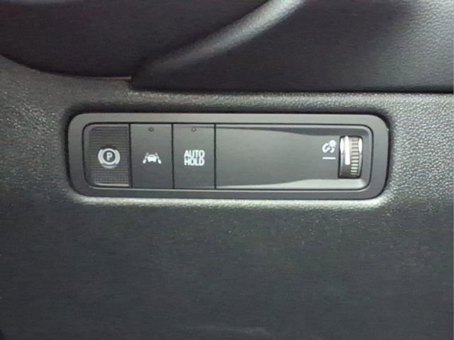 Used 2025 Chevrolet Equinox EV LT image 17