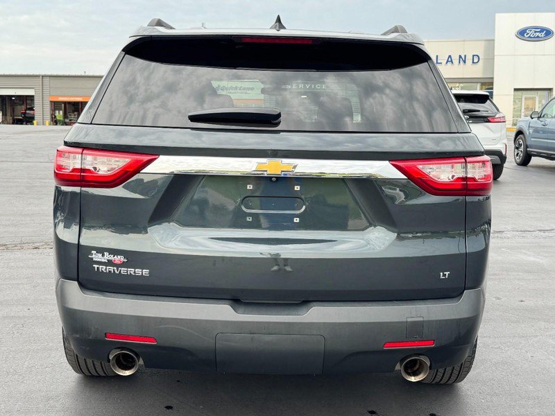 Used 2021 Chevrolet Traverse LT FWD image 4