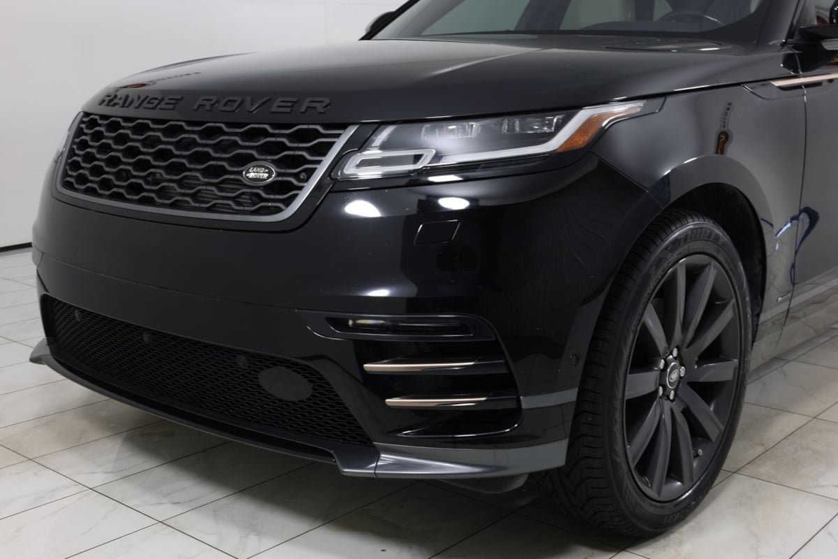 Used 2019 Land Rover Range Rover Velar R-Dynamic SE AWD/4WD image 44