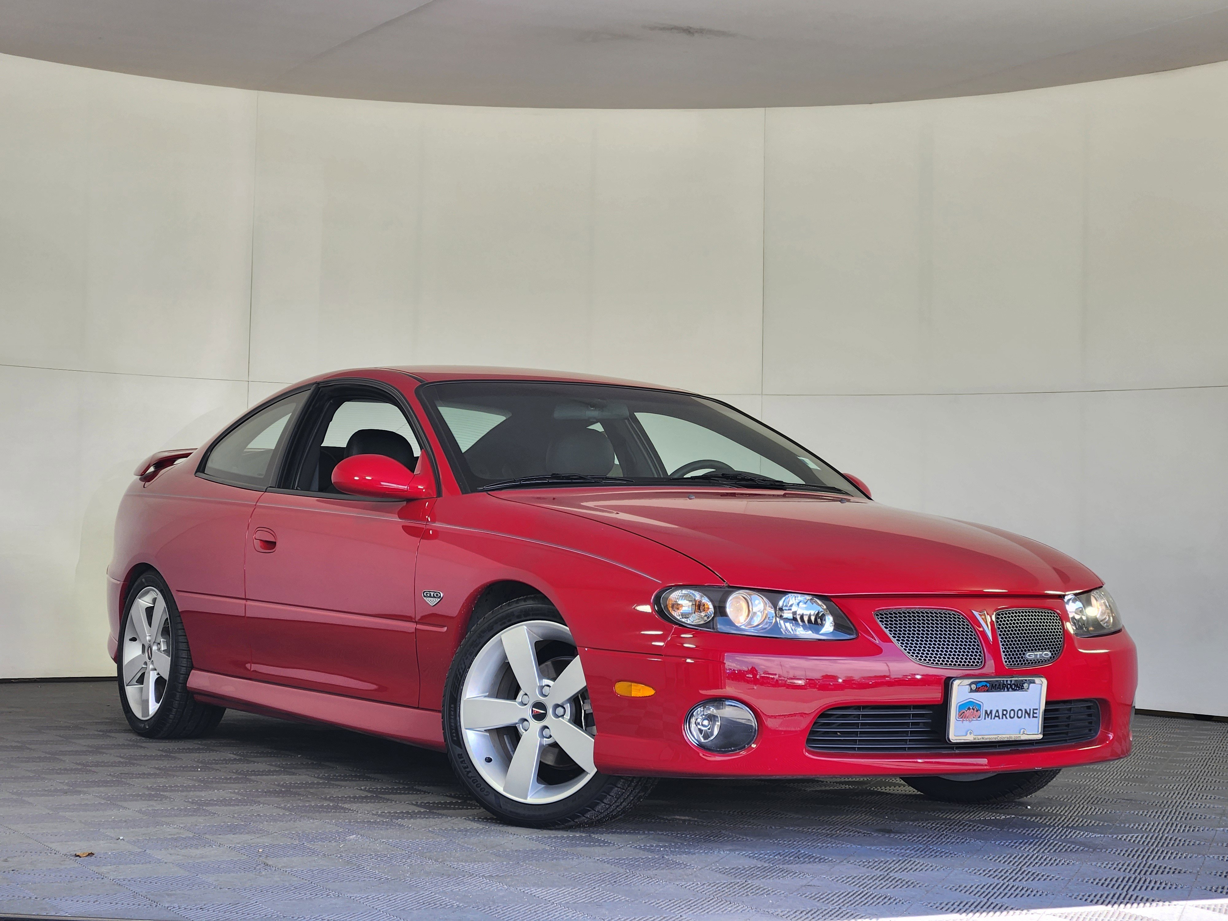 Used 2004 Pontiac GTO w/ Limited Edition Pulse Red RWD image 1