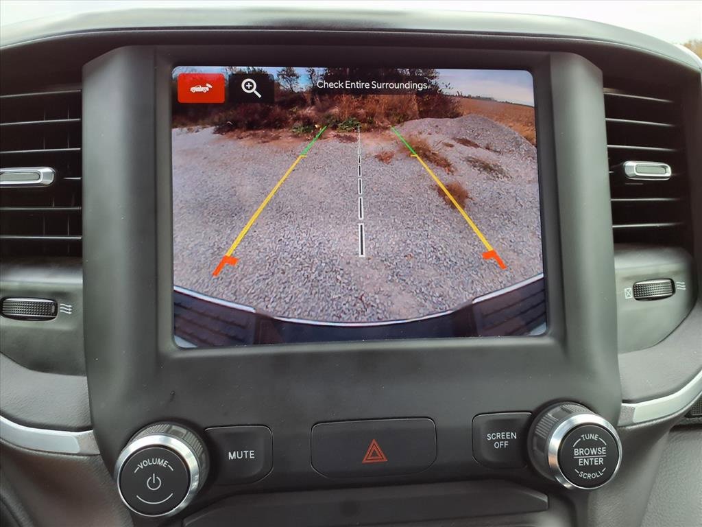 Used 2024 RAM 2500 Big Horn w/ Bed Utility Group image 11