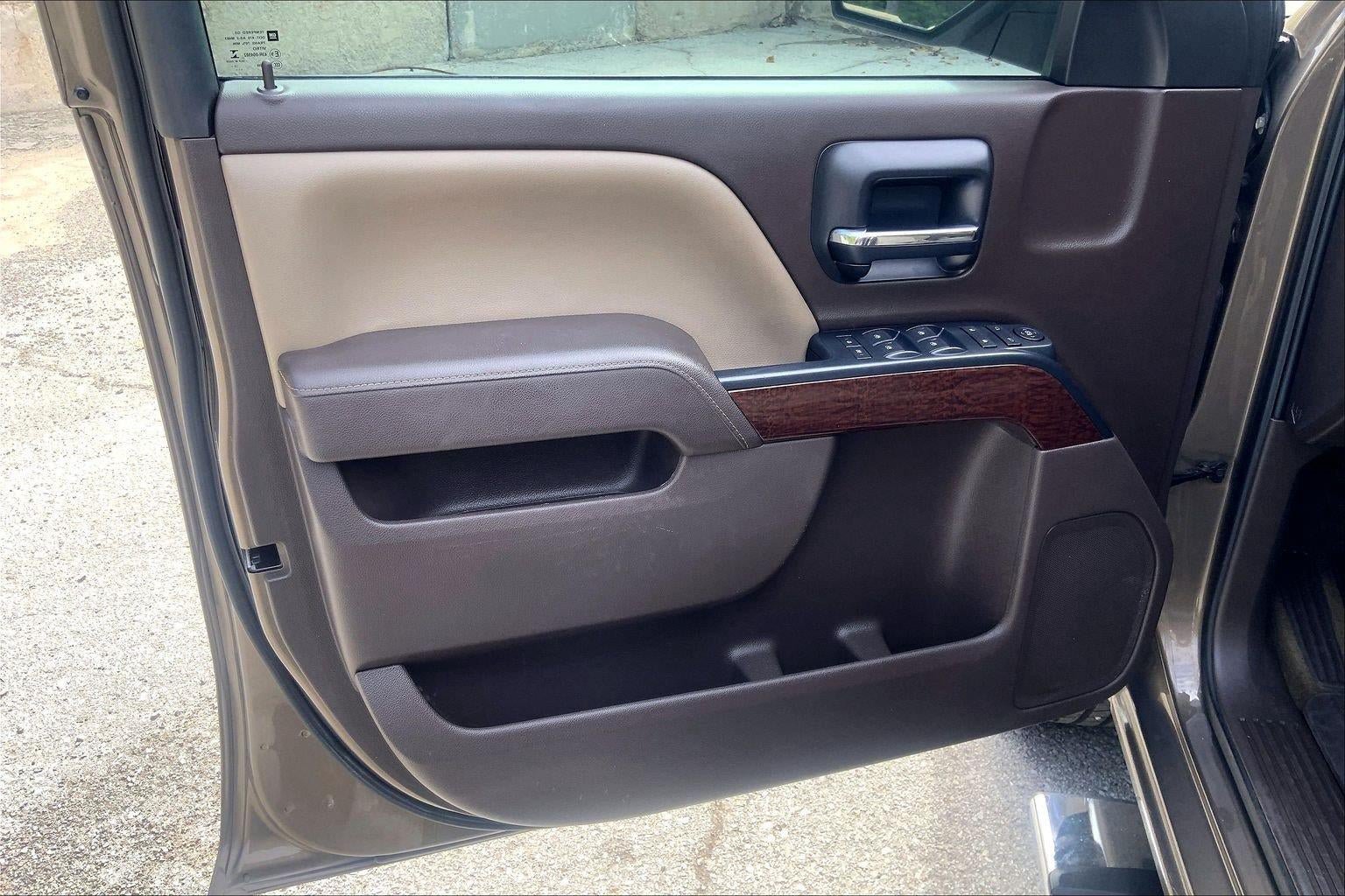 Used 2014 GMC Sierra 1500 SLE w/ SLE Value Package AWD/4WD image 25