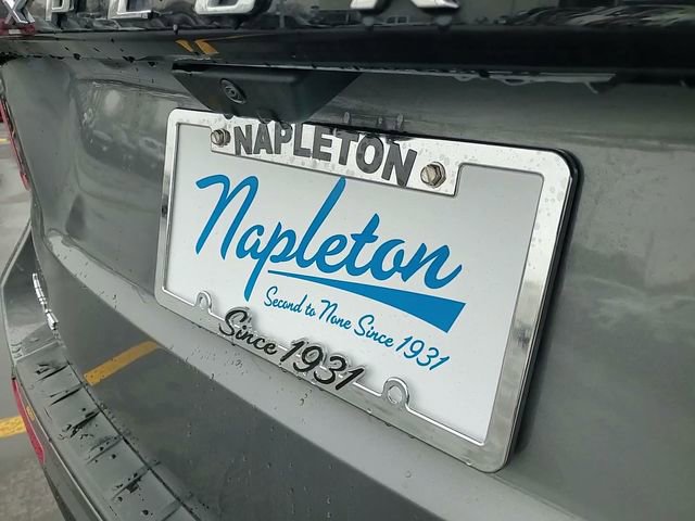 Used 2025 Ford Explorer Active image 7