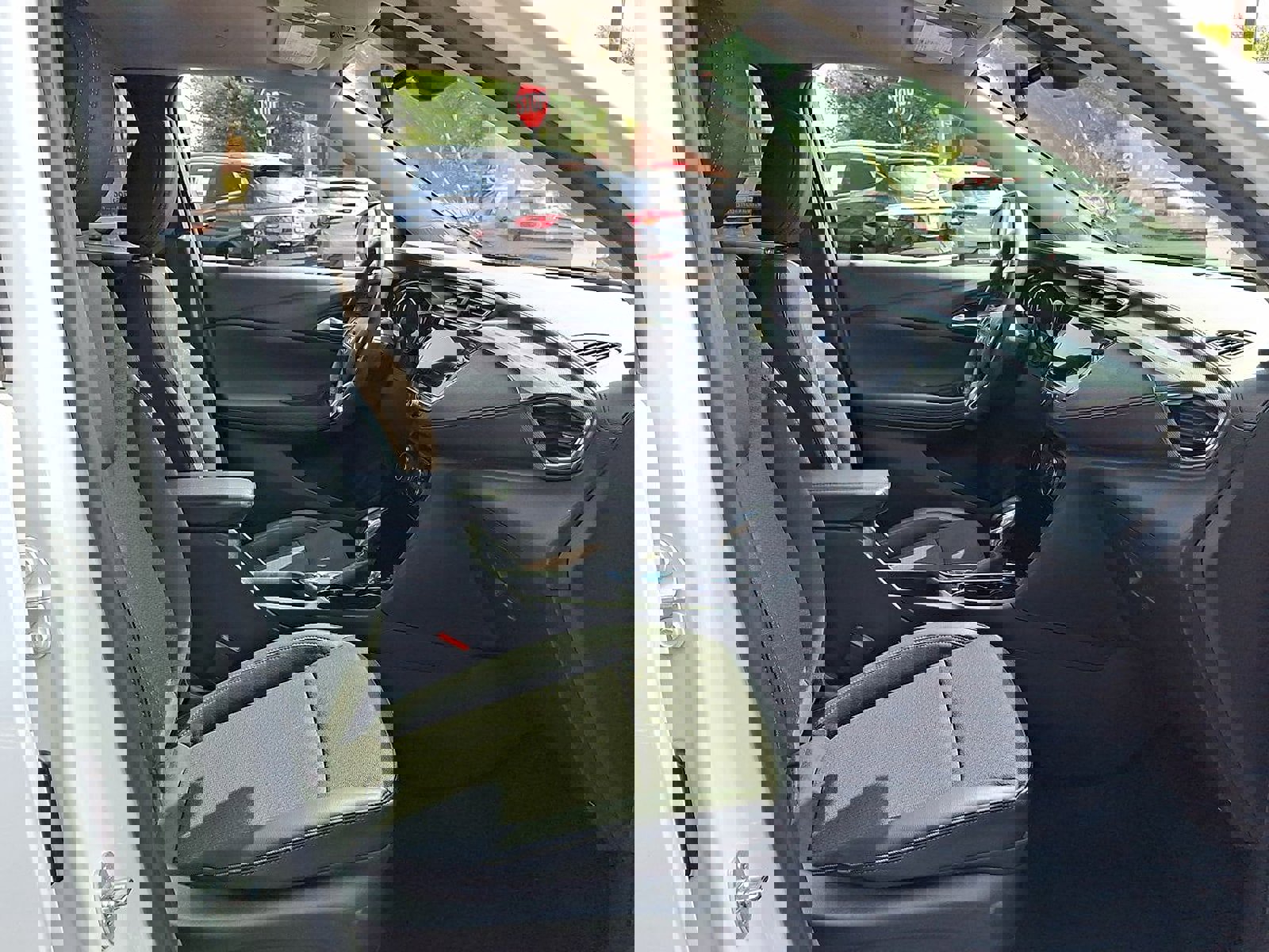 Used 2023 Buick Encore GX Preferred w/ Cold Weather Comfort Package image 26