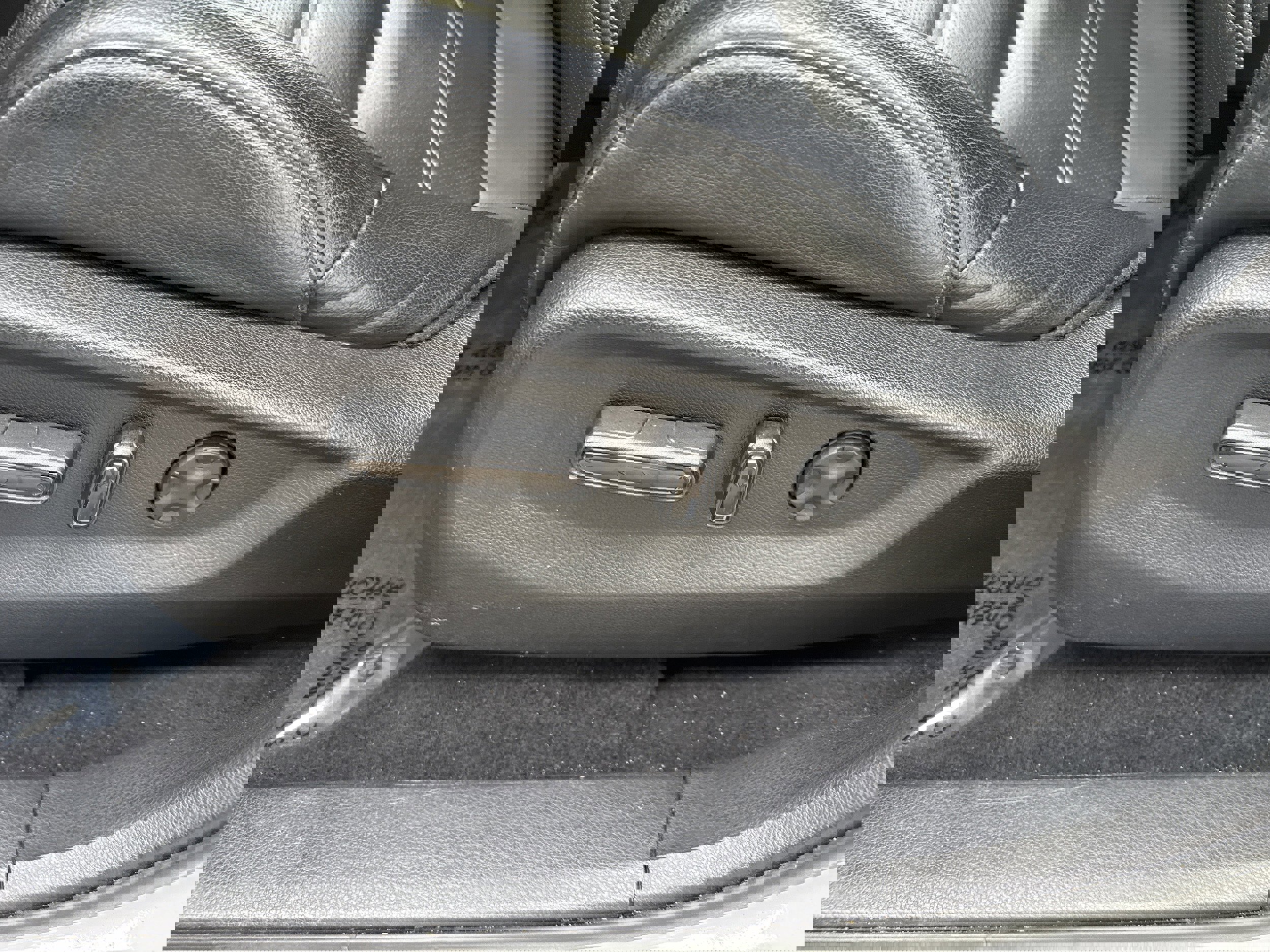 Used 2019 Honda CR-V EX-L image 6