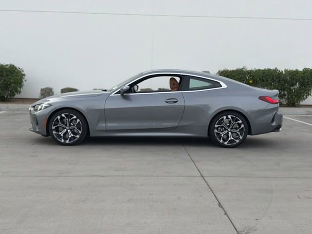 Used 2026 BMW 430i Coupe w/ Premium Package image 9