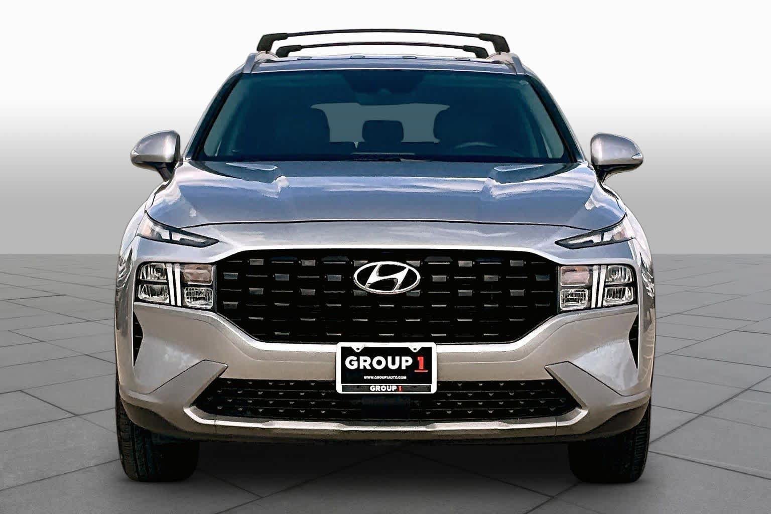Used 2023 Hyundai Santa Fe SEL AWD/4WD image 3
