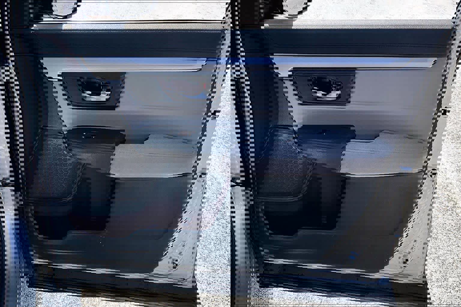 Used 2017 Honda CR-V LX image 21