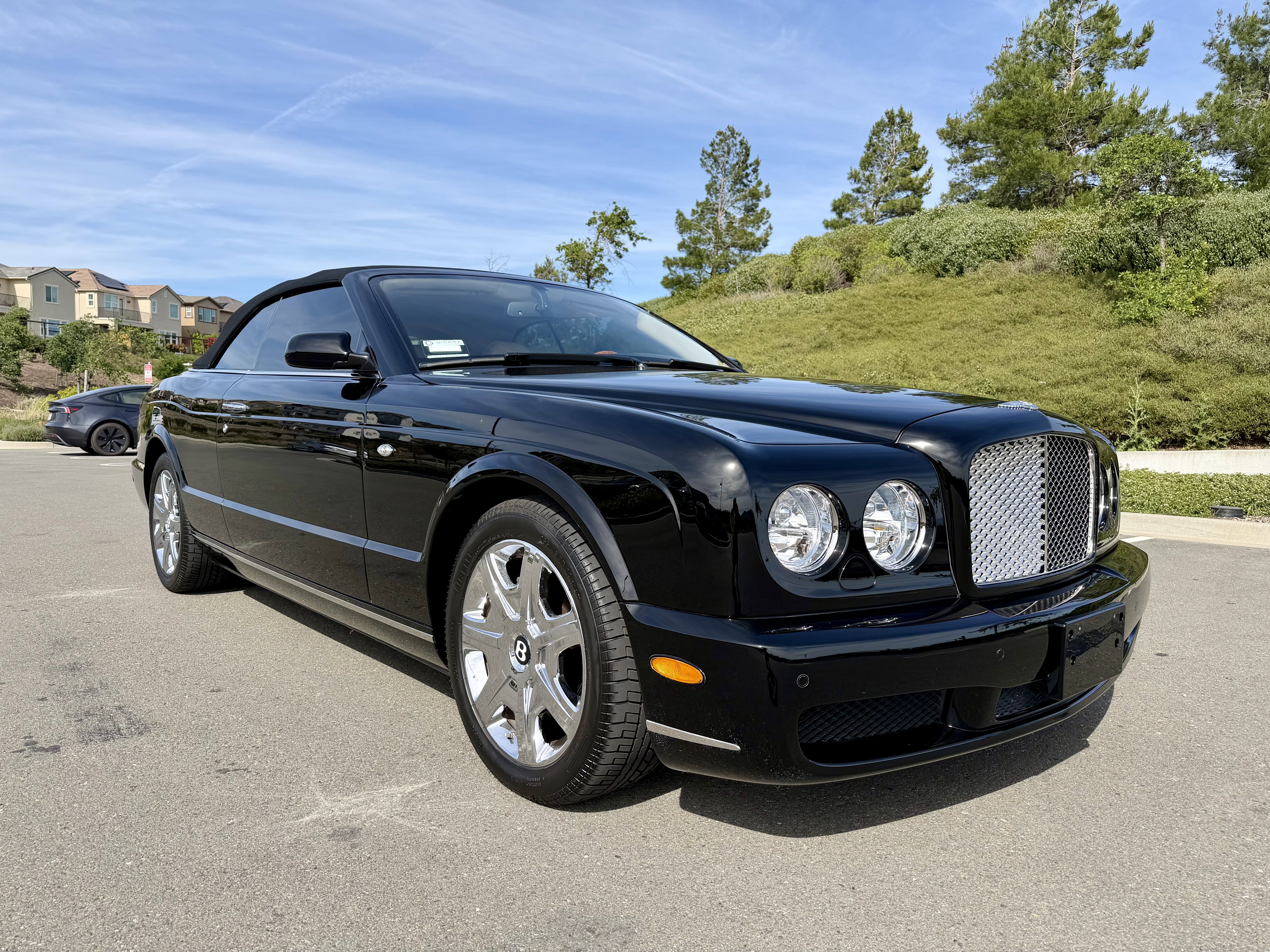 Used 2007 Bentley Azure image 28