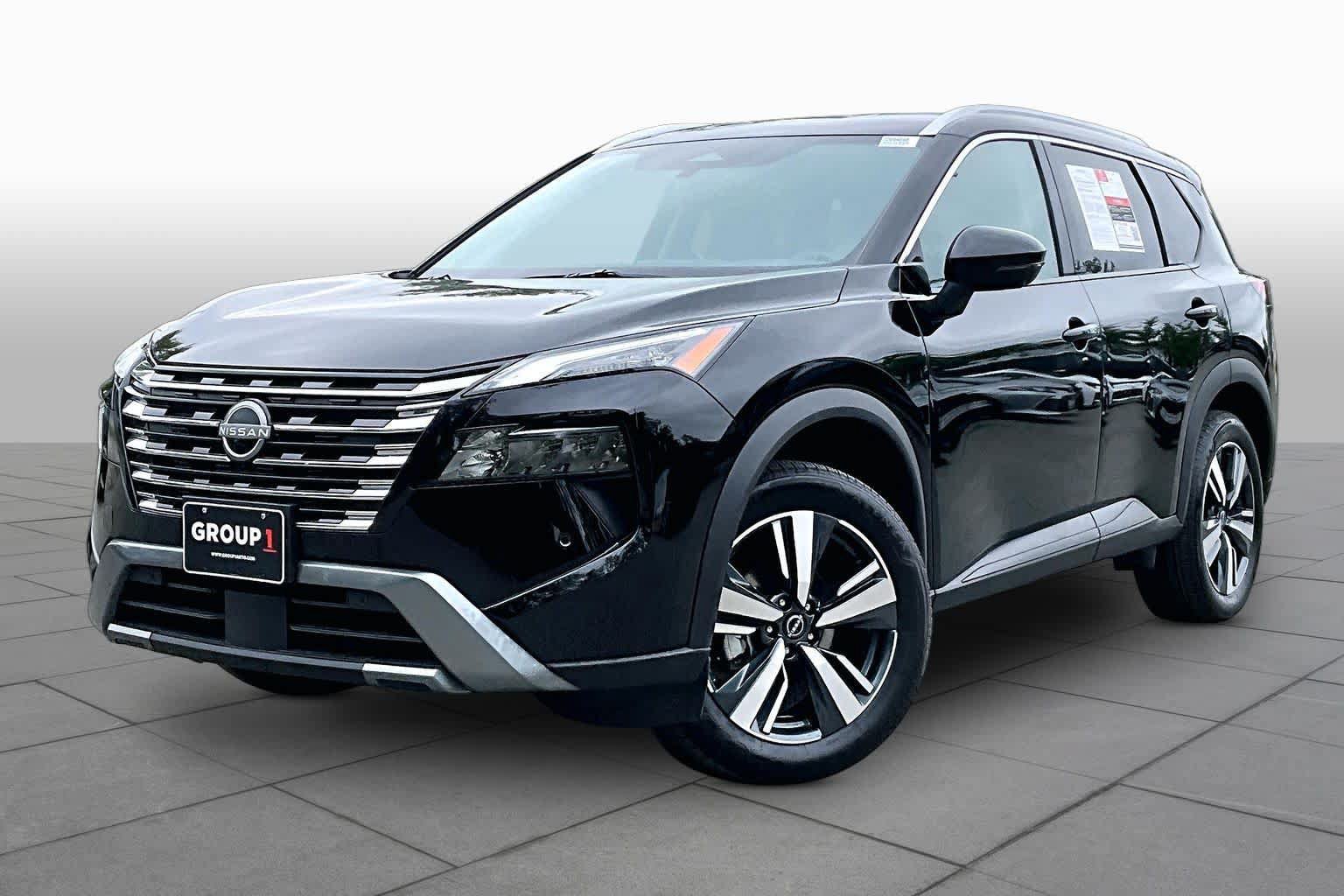 Used 2026 Nissan Rogue SL AWD/4WD image 1