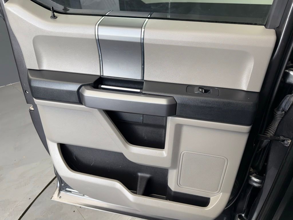 Used 2020 Ford F150 XLT w/ Equipment Group 302A Luxury image 40