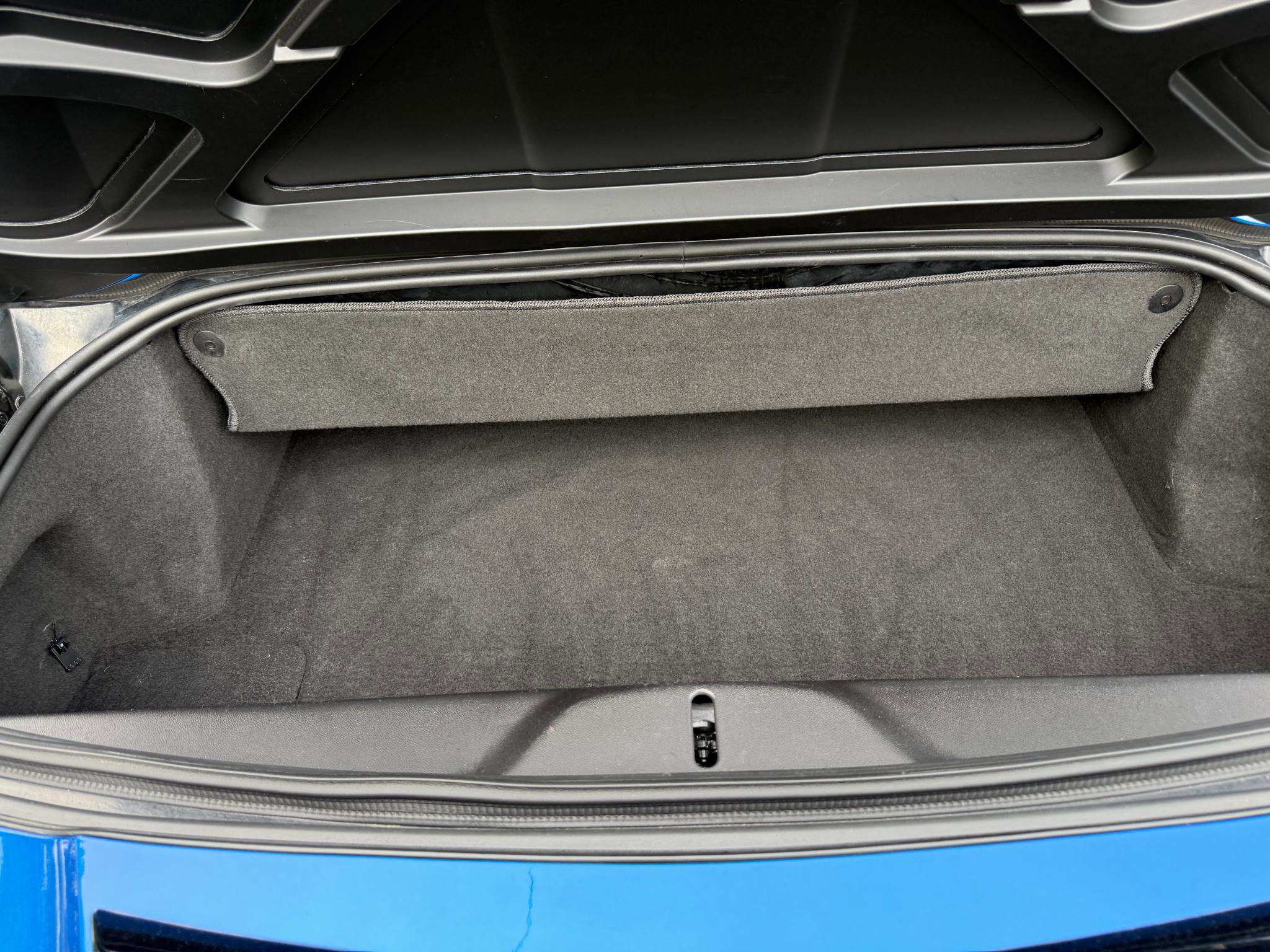 Used 2015 Chevrolet Corvette Stingray Convertible w/ 3LT Preferred Equipment Group RWD image 27