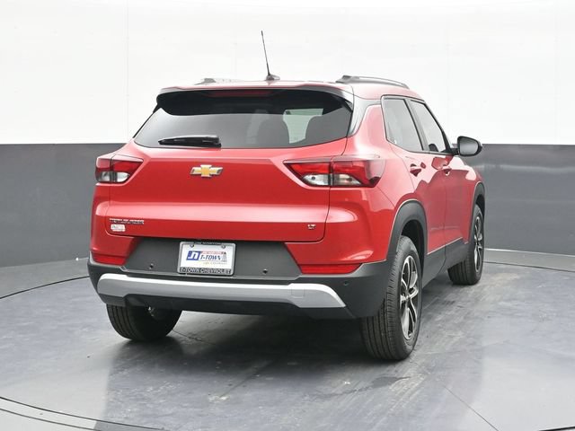 New 2026 Chevrolet TrailBlazer LT w/ Convenience Package FWD image 9