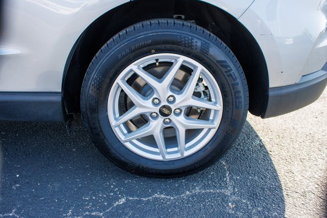 Used 2024 Ford Edge SEL image 9