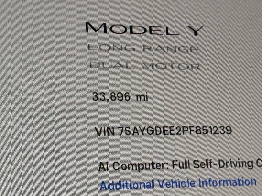 Used 2023 Tesla Model Y Long Range AWD/4WD image 44