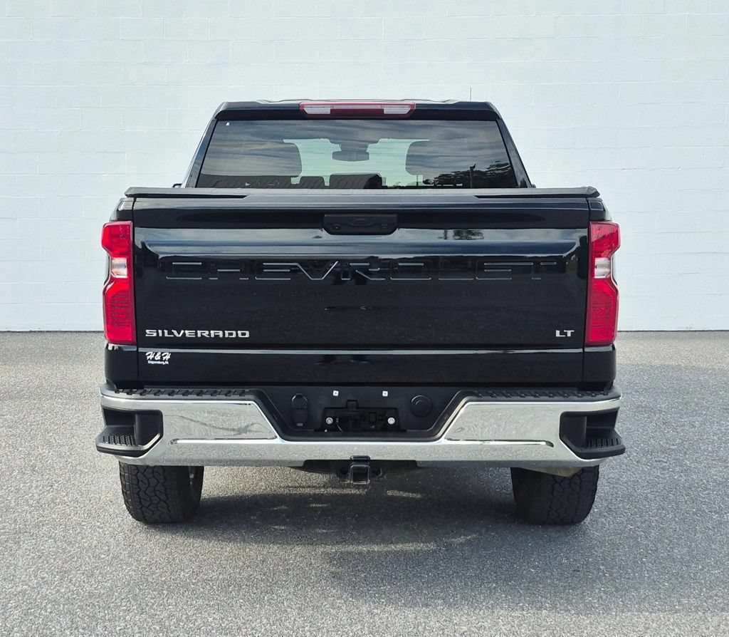 Used 2024 Chevrolet Silverado 1500 LT AWD/4WD image 36