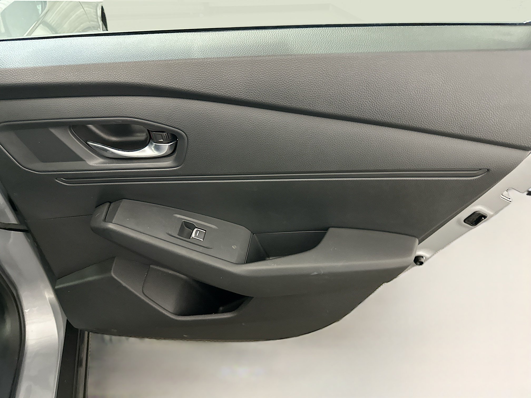Used 2023 Honda Accord EX image 30