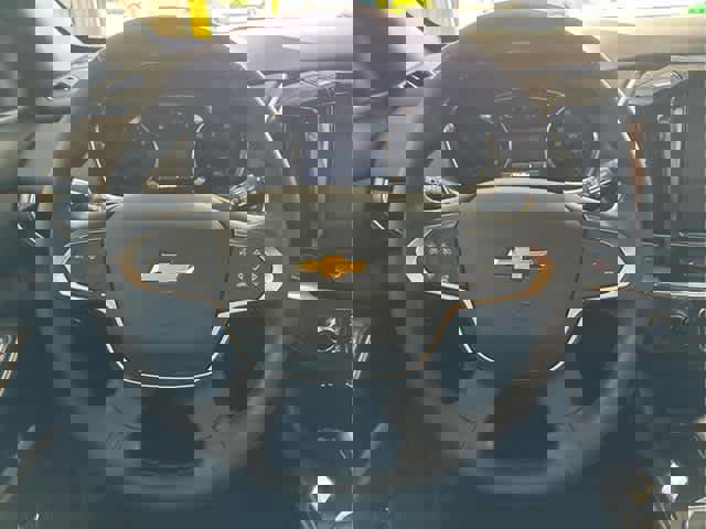 Used 2023 Chevrolet Traverse LT image 12