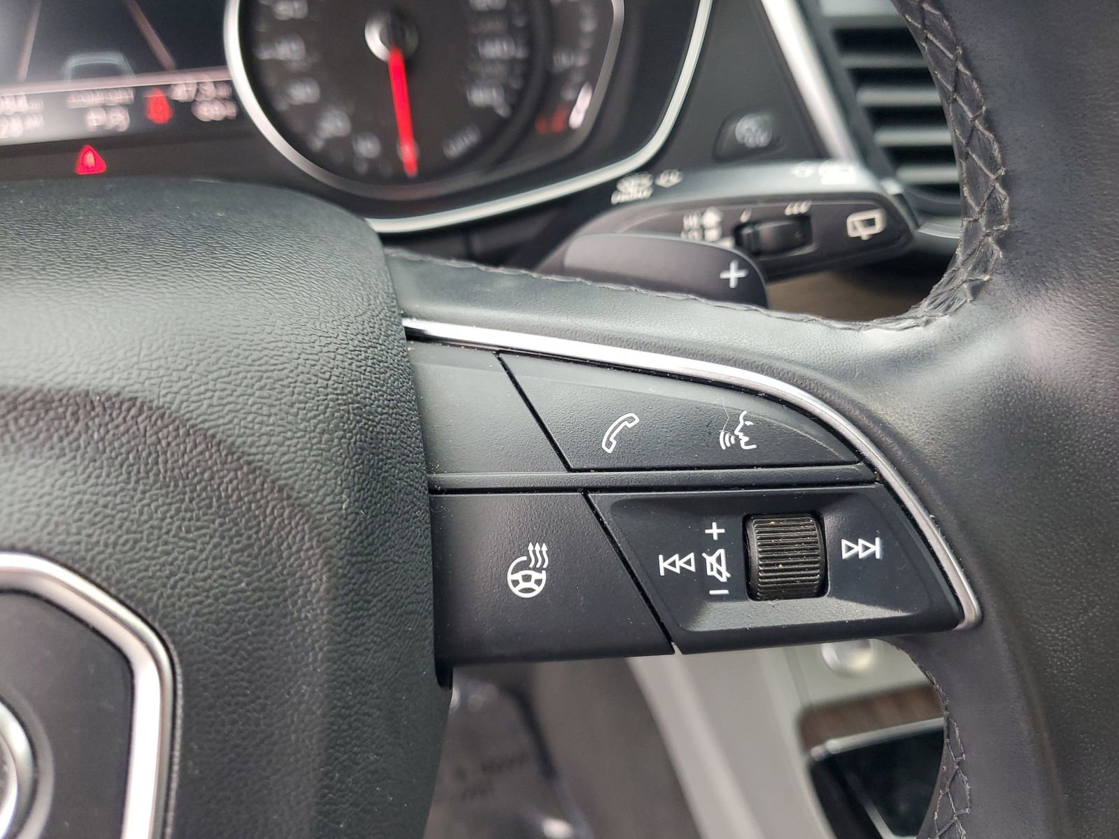 Used 2022 Audi Q5 2.0T Premium w/ Convenience Package image 27