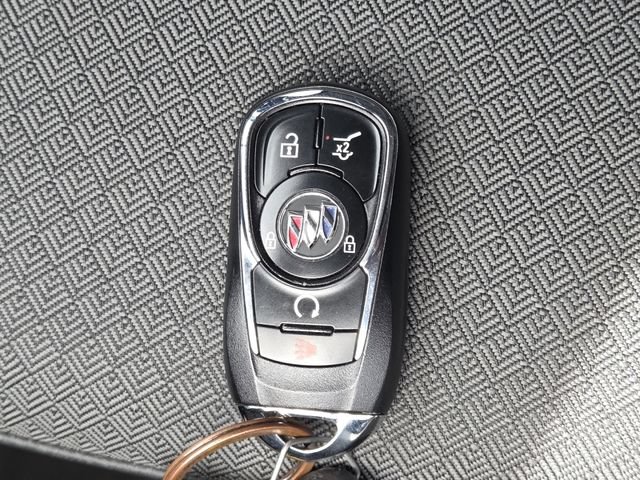 Used 2023 Buick Encore GX Select w/ Sport Touring Package FWD image 37