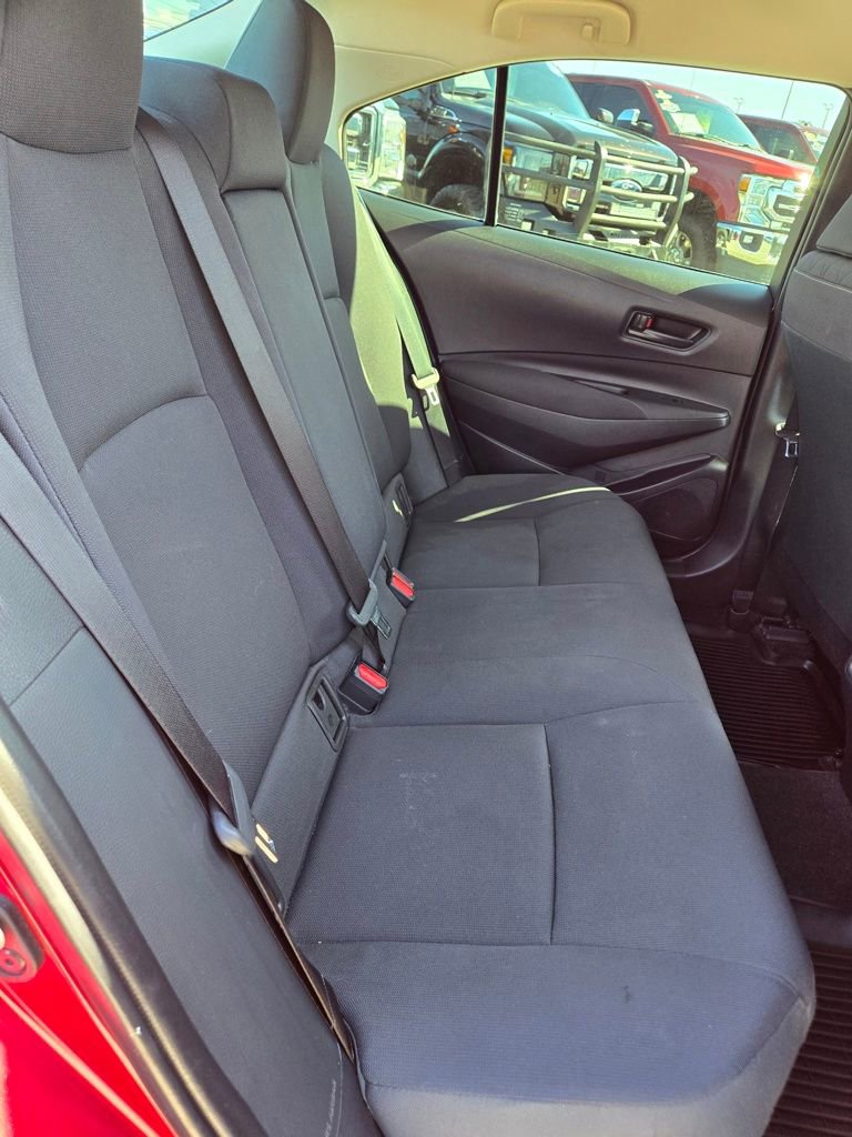 Used 2023 Toyota Corolla LE image 38