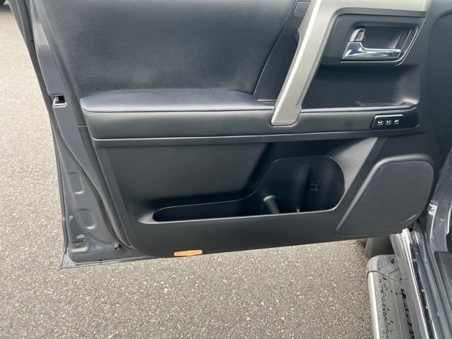 Used 2024 Toyota 4Runner Limited image 11