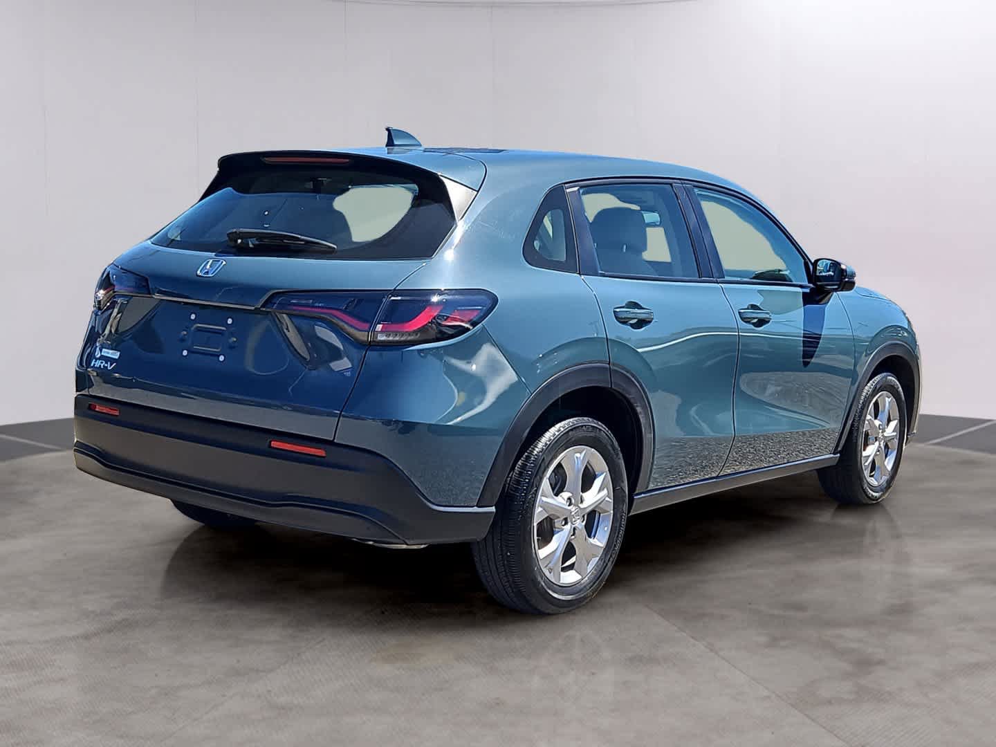 Certified 2024 Honda HR-V LX image 4