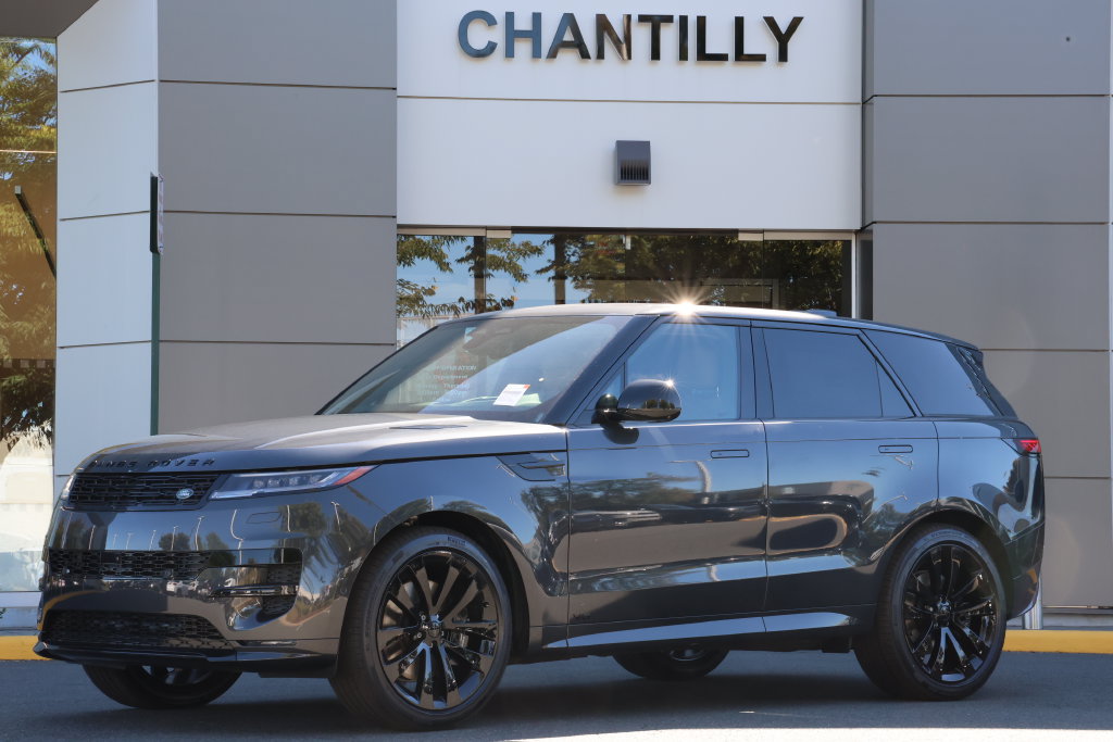 New 2027 Land Rover Range Rover Sport Dynamic SE