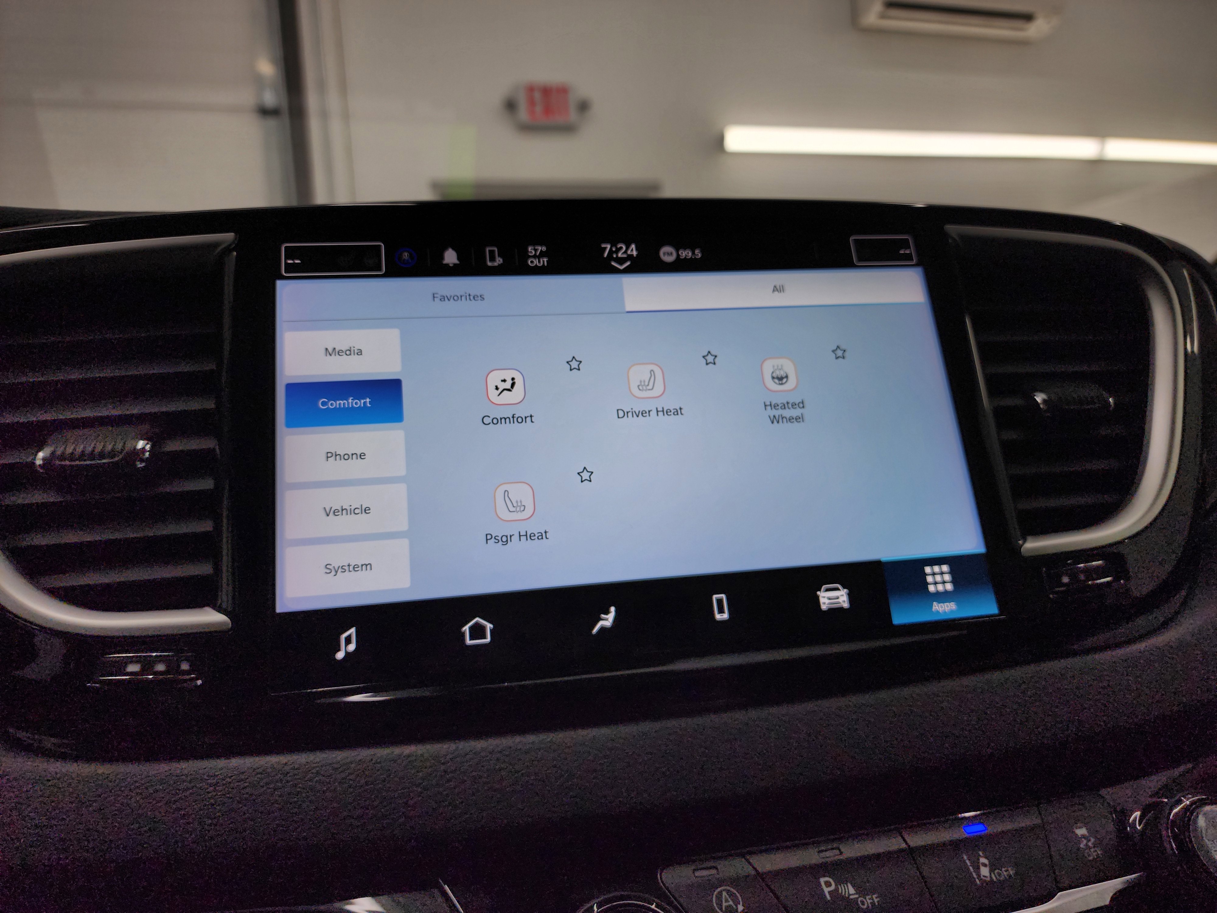 Used 2024 Chrysler Pacifica Touring-L FWD image 56