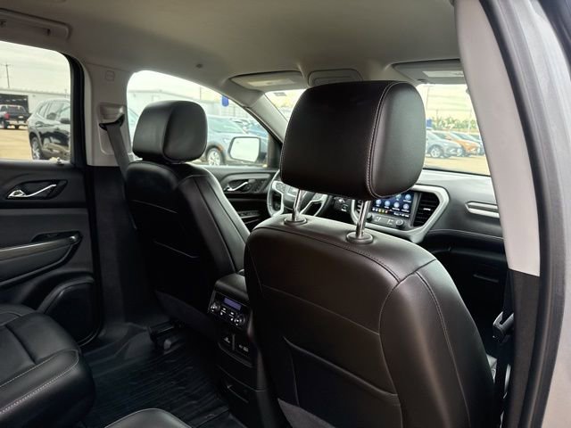 Used 2023 GMC Acadia SLT w/ Preferred Package AWD/4WD image 47