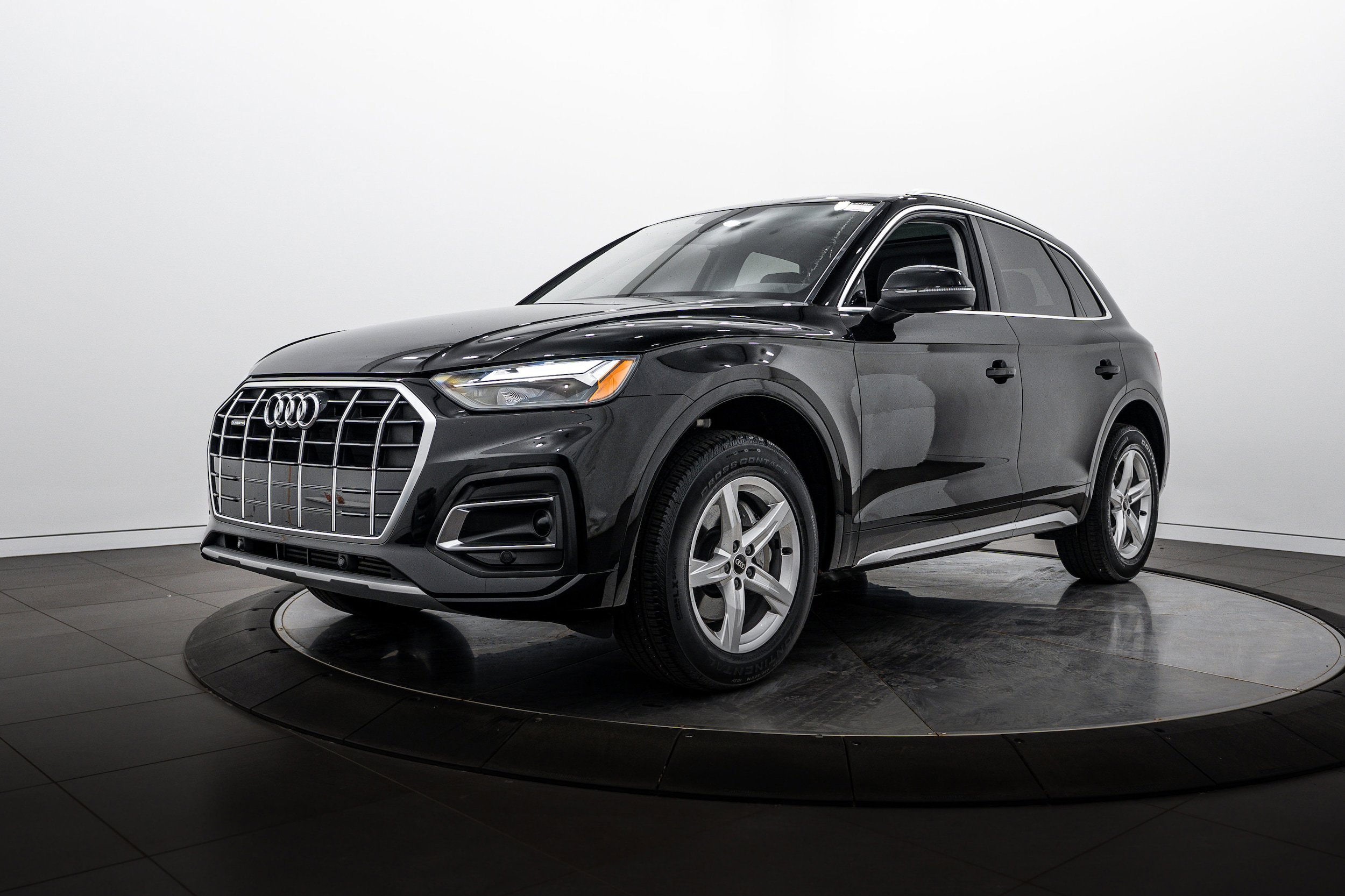 Certified 2023 Audi Q5 Premium w/ Convenience Package AWD/4WD image 7
