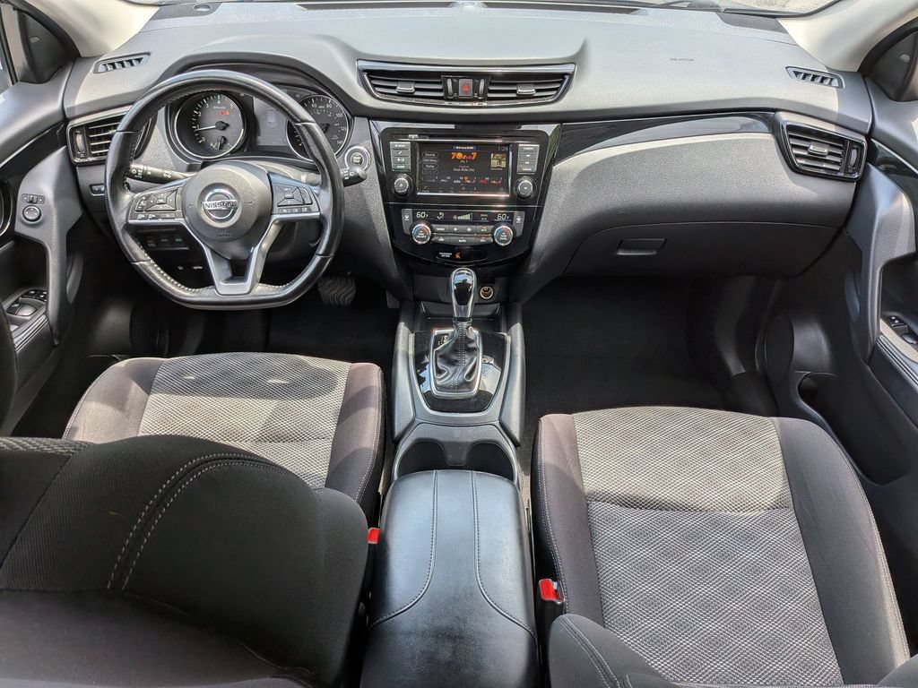 Used 2021 Nissan Rogue Sport SV AWD/4WD image 19