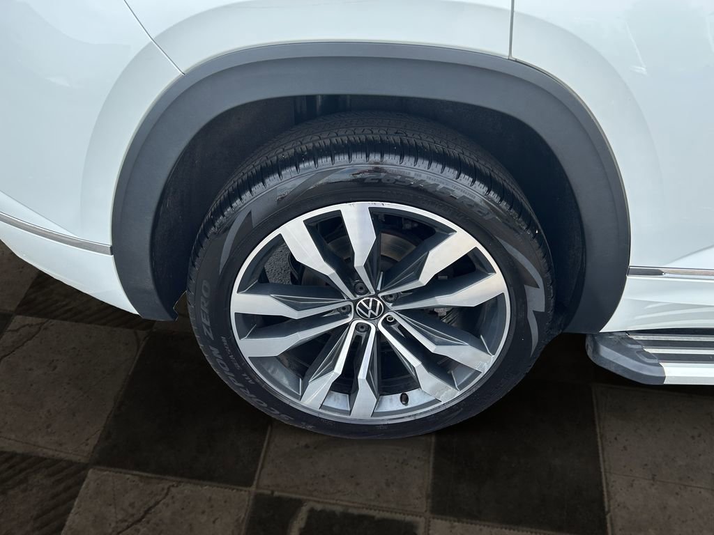 Used 2020 Volkswagen Atlas Cross Sport SEL R-Line AWD/4WD image 12