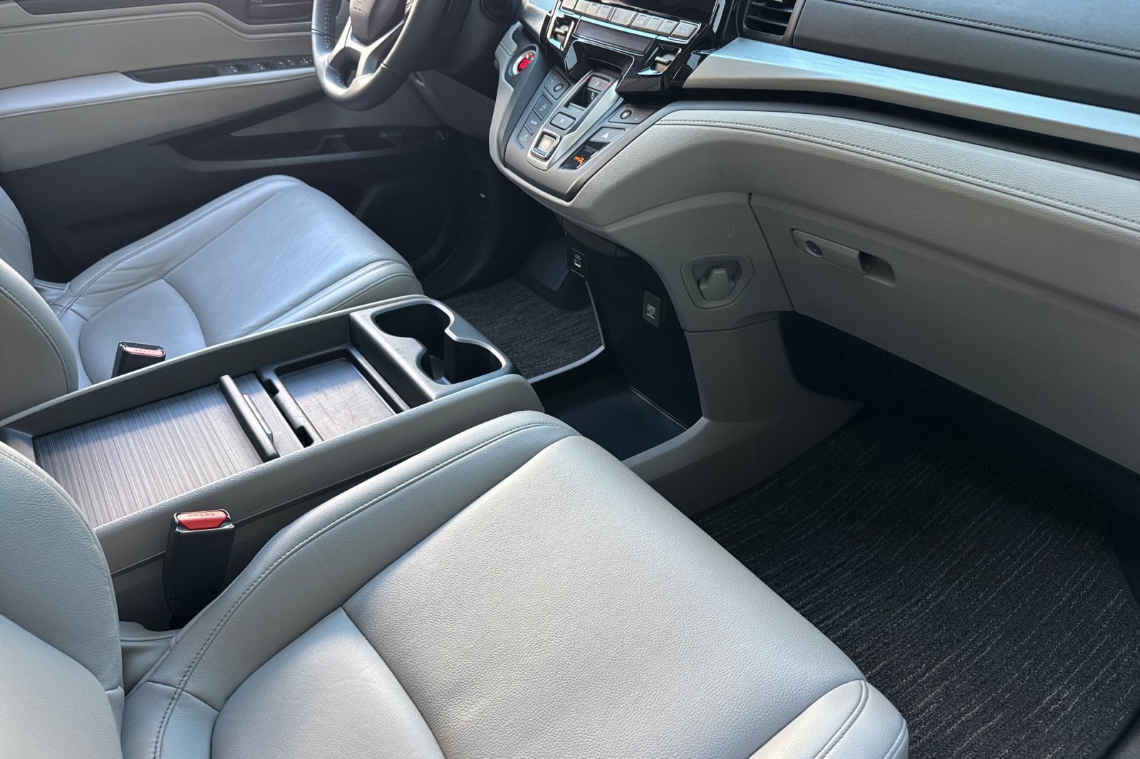 Used 2023 Honda Odyssey EX-L image 14