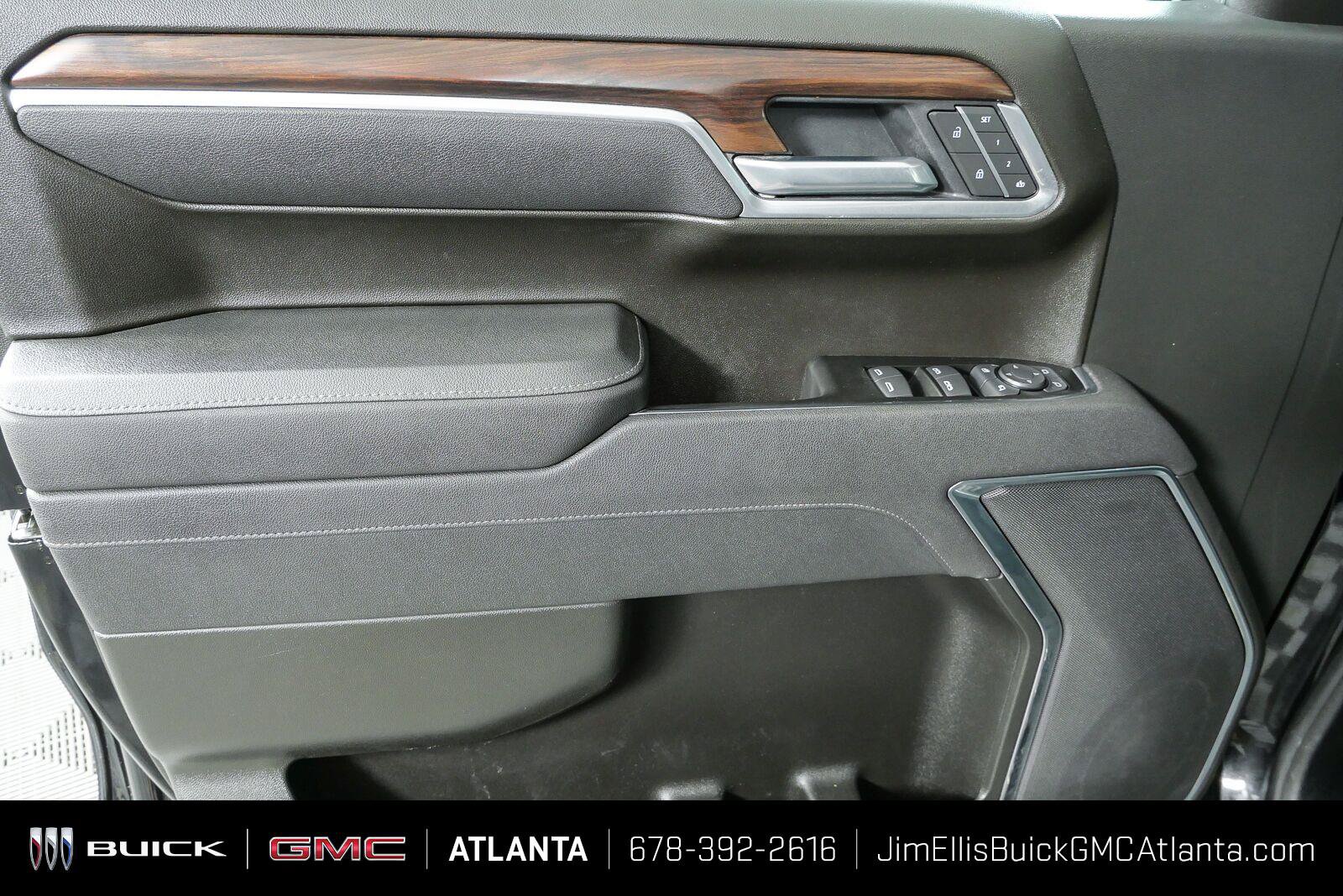 Used 2026 GMC Sierra 1500 SLT AWD/4WD image 6
