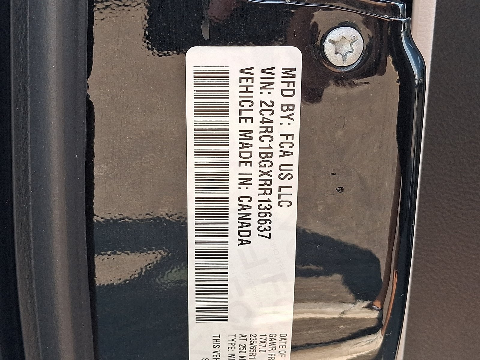Used 2024 Chrysler Pacifica Touring-L FWD image 26