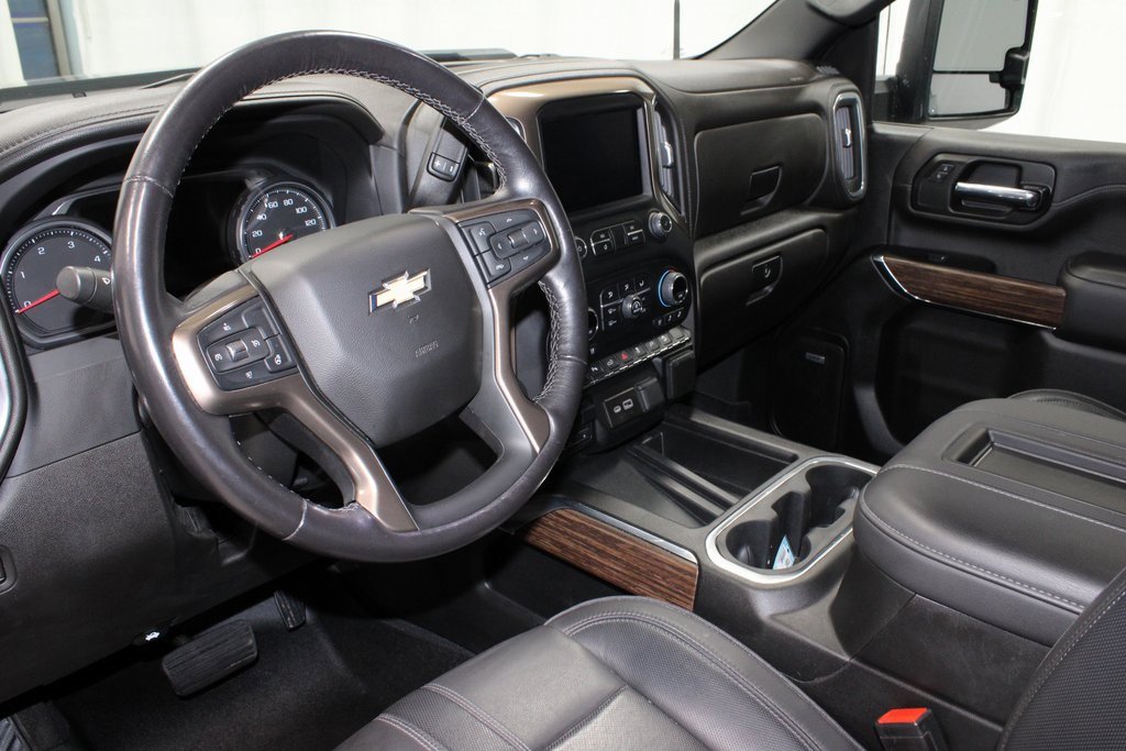 Used 2022 Chevrolet Silverado 3500 High Country image 24