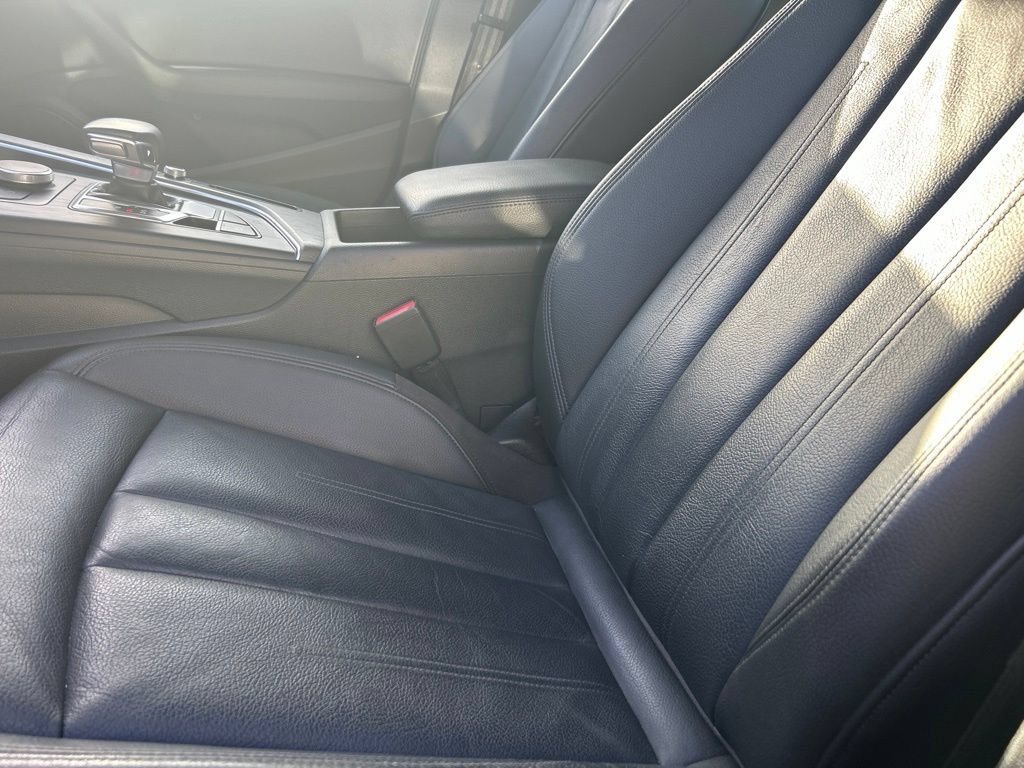 Used 2019 Audi A4 2.0T Premium w/ Convenience Package AWD/4WD image 16