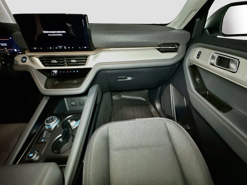 New 2026 Ford Explorer Active AWD/4WD image 28