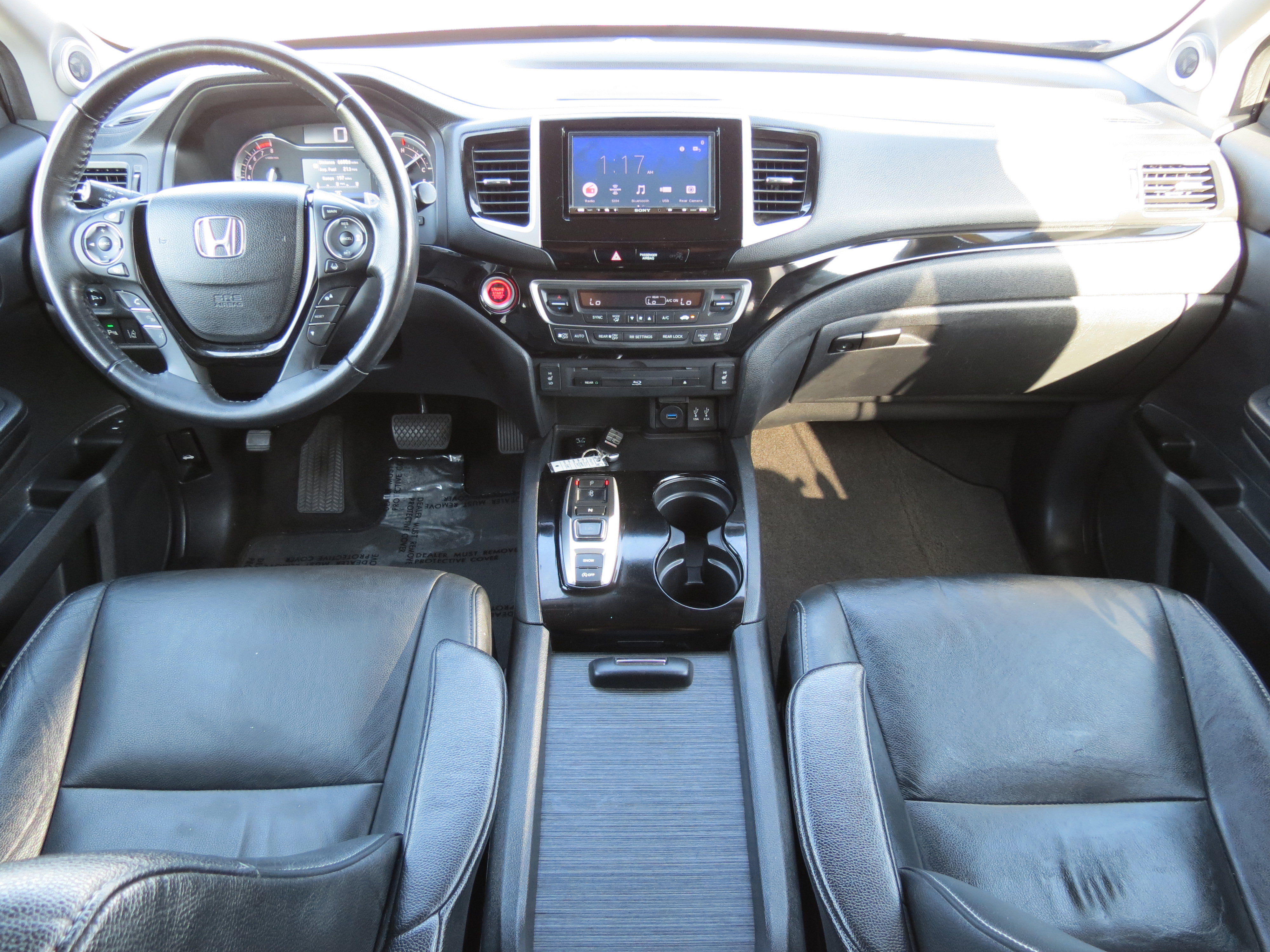 Used 2016 Honda Pilot Touring image 11
