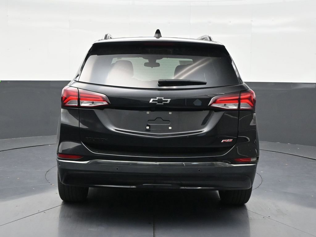 Used 2023 Chevrolet Equinox RS FWD image 4