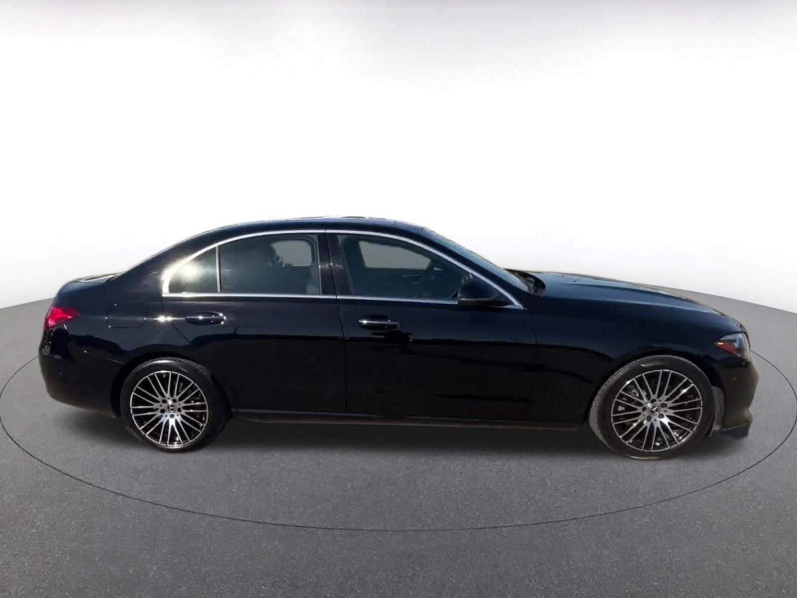 Used 2024 Mercedes-Benz C 300 Sedan image 16